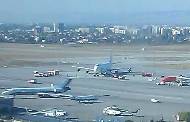 Самолет кацна аварийно на летище „София”