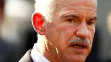 Министри посъветваха Папандреу кротко да подаде оставка