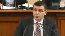 Дянков в парламента: Задава се нова рецесия