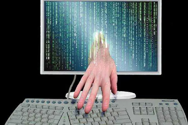 Хакери пробиха над 10 големи компании в Норвегия