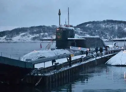 Пожар се разрази на руска атомна подводница