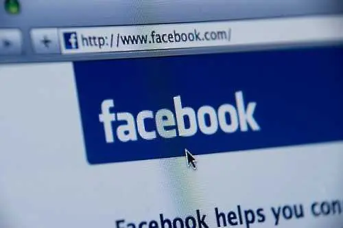 Червей открадна 45 000 пароли от Facebook