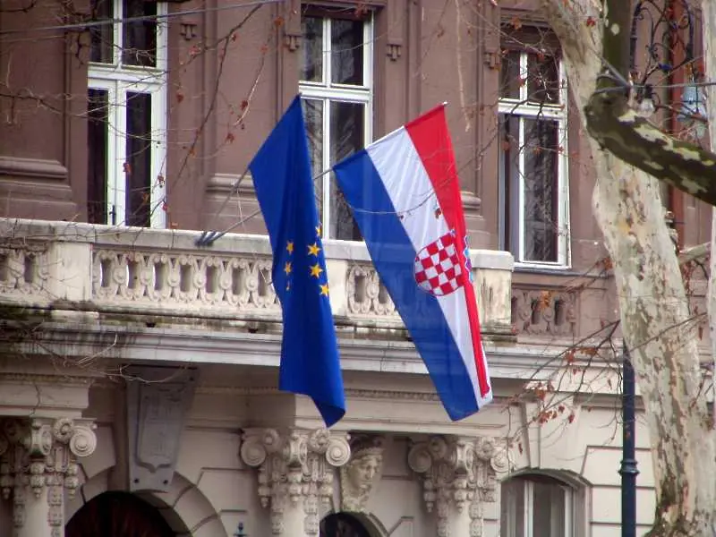 Започна референдумът за влизането на Хърватия в ЕС
