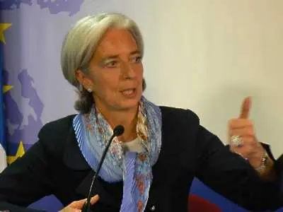 МВФ търси допълнителни $500 млрд. за финансиране
