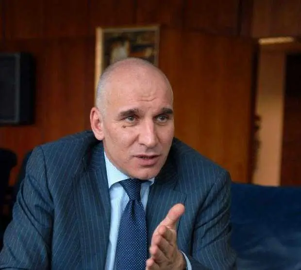 Хампарцумян: Води се целенасочена кампания срещу банковия сектор