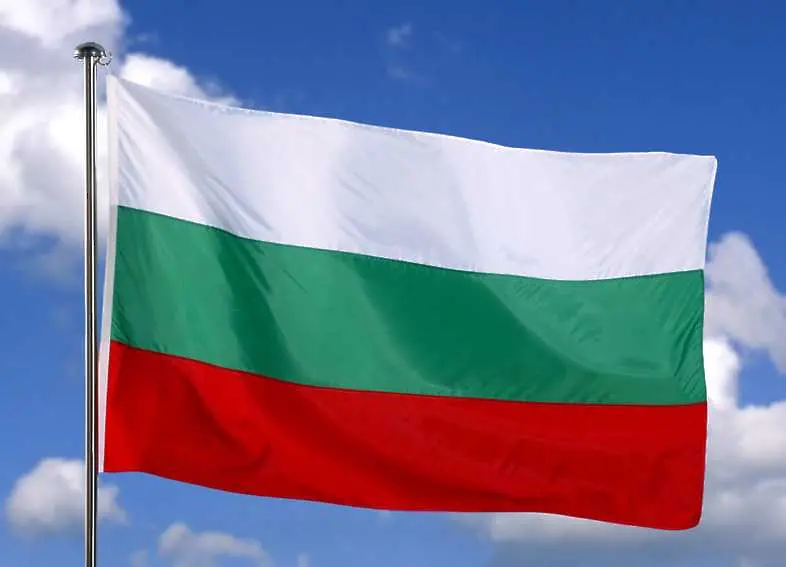 България - страна с хубав бюджет и мизерни заплати   