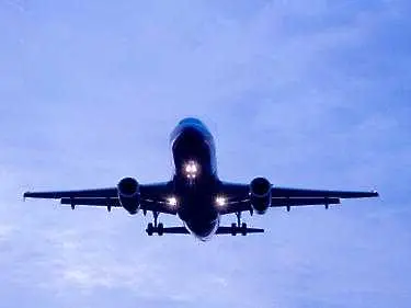 ЕС няма да се откаже от таксата за въглеродните емисии, наложени на авиокомпаниите