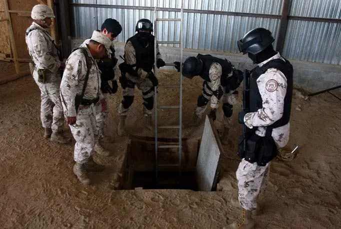 Откриха тунел за дрога, свързващ Мексико и Аризона