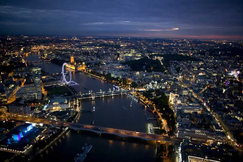 Лондон оглави списъка на най-популярните градове сред ултрабогатите  