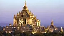 Мианмар предприема валутни реформи