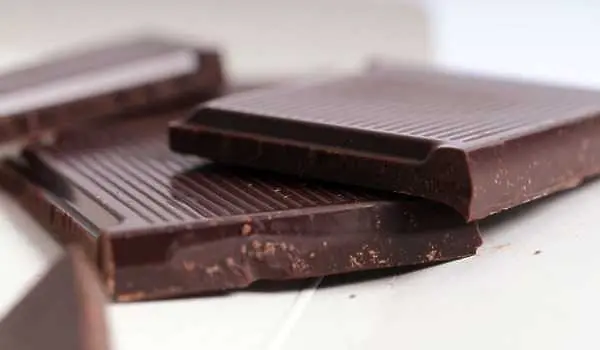 Учени: От шоколад не се пълнее
