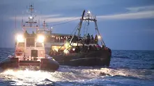 Поредица от грешки погубила десетки емигранти на кораб от Либия