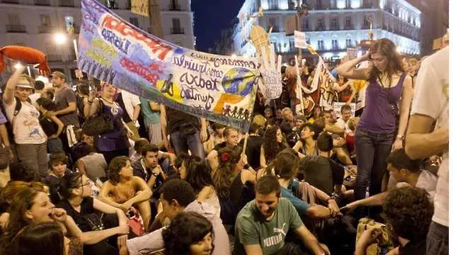 Десетки хиляди възмутени протестираха в Испания