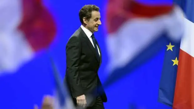 Саркози се връща към адвокатската професия