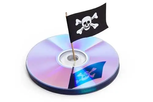 Пиратството е ощетило индустрията с $63,4 млрд. през 2011 г.