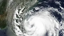 Силна тропическа буря удари Флорида