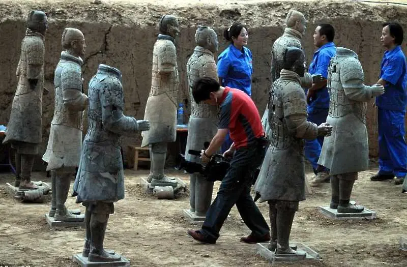 Уникални статуи на войници открити при разкопки в Китай