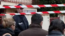 Терорист от Ал Кайда взе заложници във френска банка