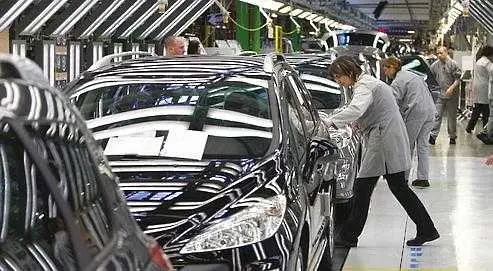 Peugeot отчете 819 млн. евро загуби