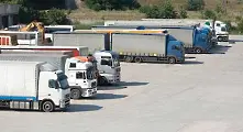 Спряха движението на камиони в шест области