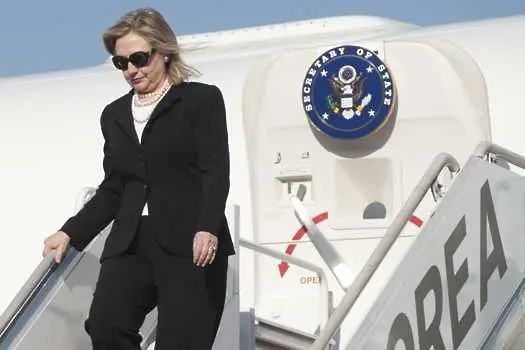 Хилари Клинтън постави рекрод по работни пътувания