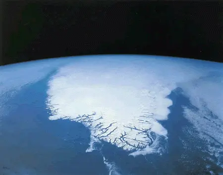 НАСА алармира за свръхсилно топене на ледовете на Гренландия   