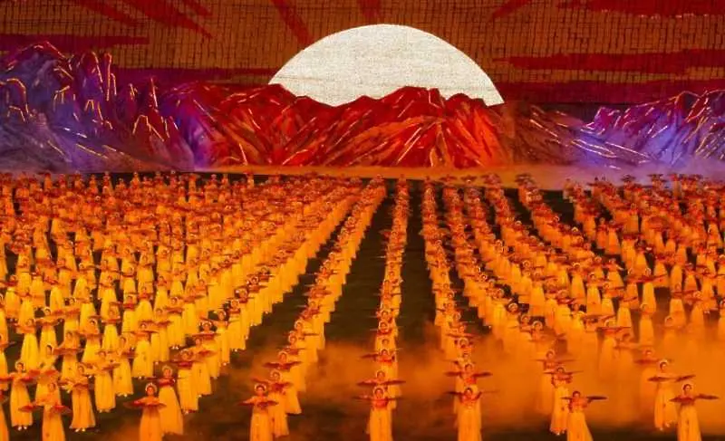 Грандиозен парад за 9 септември - националният празник на Северна Корея