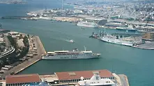 Гърция продава най-големите си пристанища