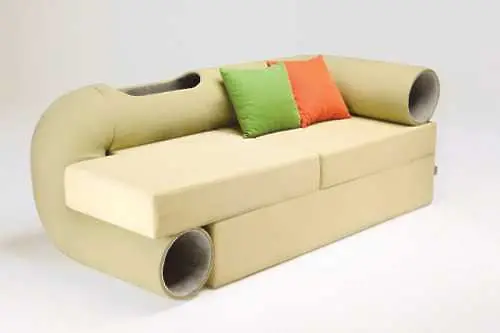 Корейски дизайнер създаде специален диван за котки