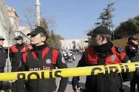 Седем загинали и десетки ранени при бомбен атентат в Южна Турция