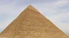 Египет отново отвори една от емблематичните си пирамиди