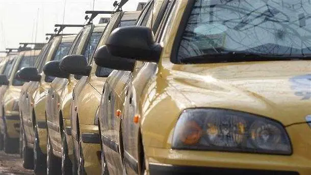 Такситата в София вдигат тарифата от ноември