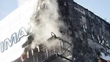Огромен пожар гори в Mall of Sofia