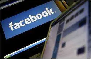 Учени: Facebook води до затлъстяване   