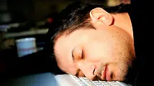 Учени: Безсънието нанася икономически щети за милиарди
