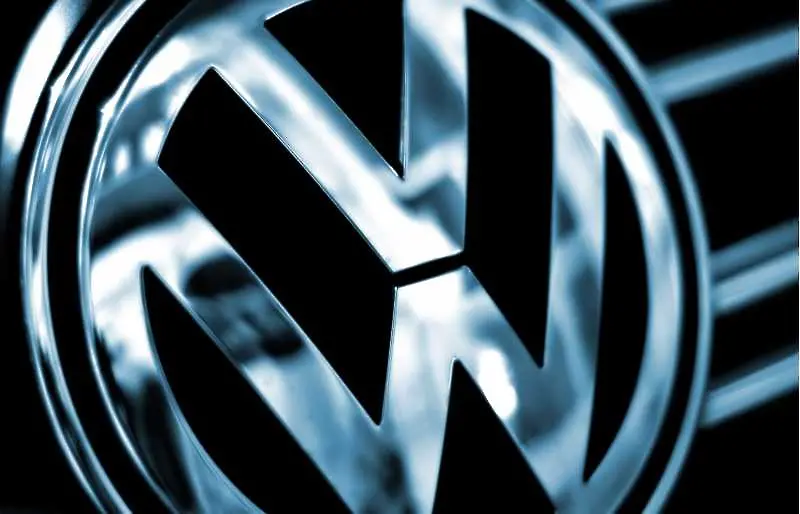 Volkswagen изтегля почти 385 хил. автомобила от Китай      