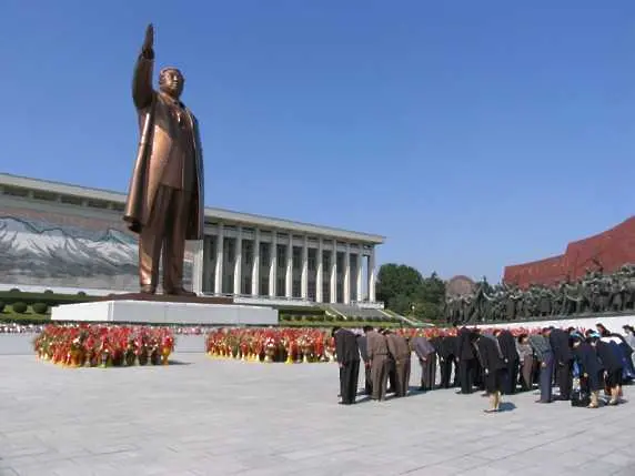 Северна Корея отбеляза годишнина от рождението на Ким Ир Сен