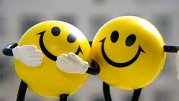 Учени обясниха защо оптимистите са по-щастливи