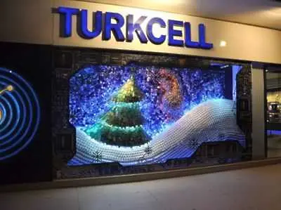 Тюрксел се готви да инвестира 7 млрд. долара в LTE, подновява офертата за Globul