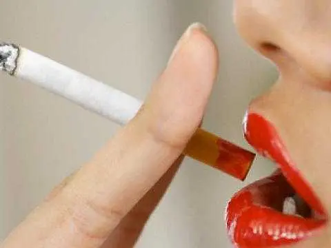 1% от пушачите отказали цигарите след пълната забрана