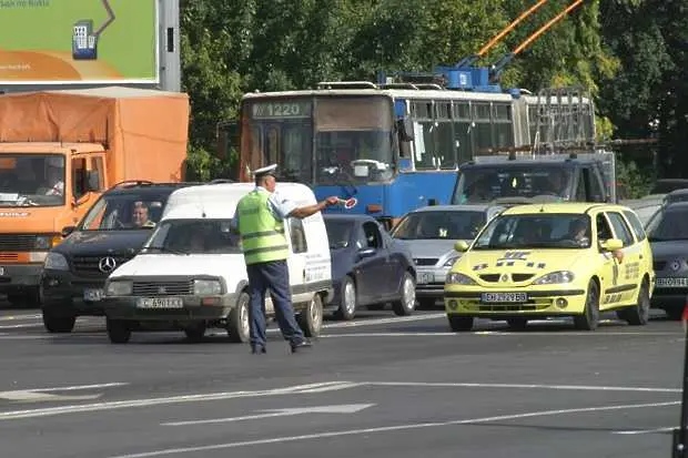 Тежка катастрофа на Цариградско шосе, таксиметров шофьор загина, двама са ранени