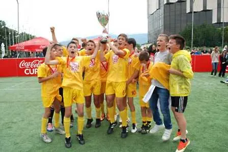 Пловдивски отбор спечели футболната купа на Соса-Соla