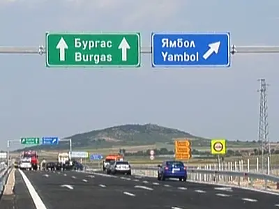 Ново отлагане за магистрала „Тракия”, асфалтът бил некачествен