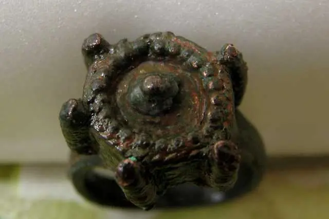 Уникален пръстен-убиец от 14 век откриха на нос Калиакра