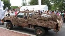 Автомобили шедьоври от дърво