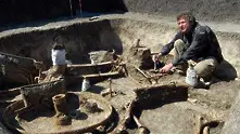 Откриха уникална тракийска колесница на 2500 години
