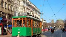 Siemens показва един от първите исторически трамваи на София 
