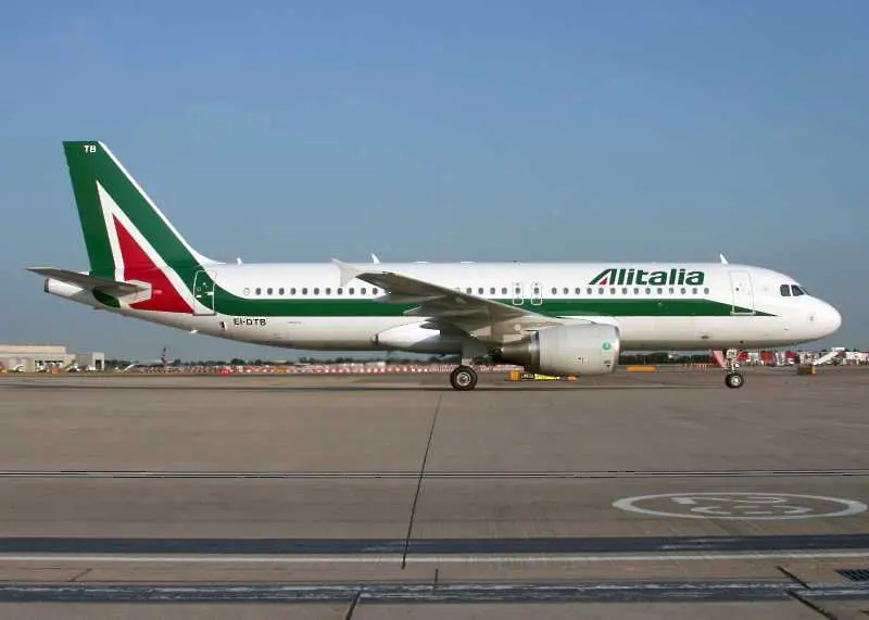 Alitalia избегна фалита