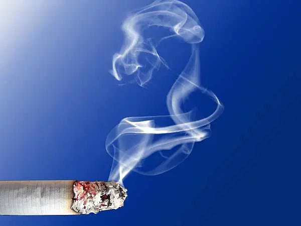 Икономическата комисия пусна на първо четене падането на забраната за пушене на закрито