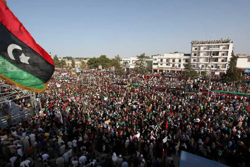МВнР: Не пътувайте за Либия!